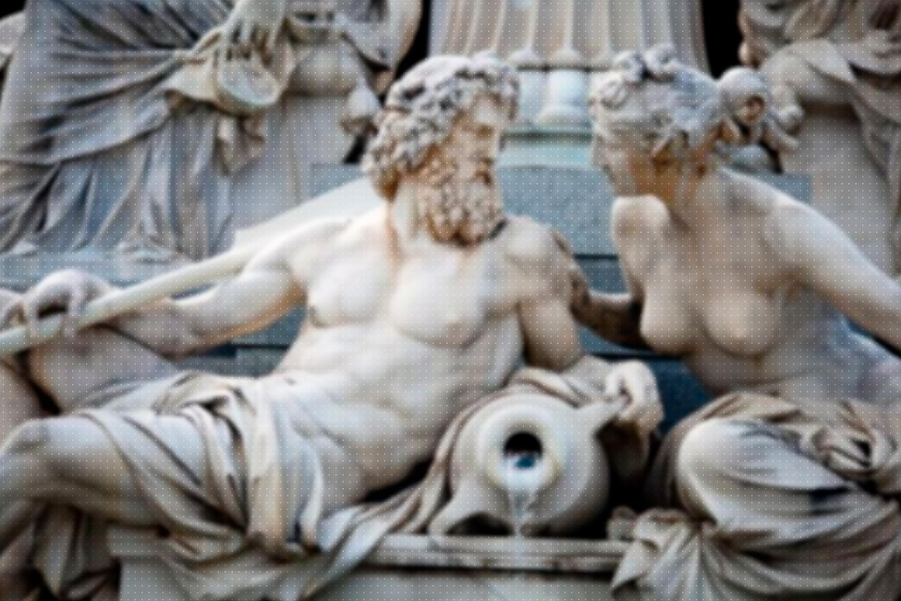 Qual a história das esculturas gregas?