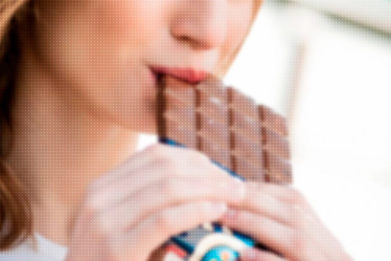 Chocolate em excesso dá mais espinhas? | Blog Unigran EAD